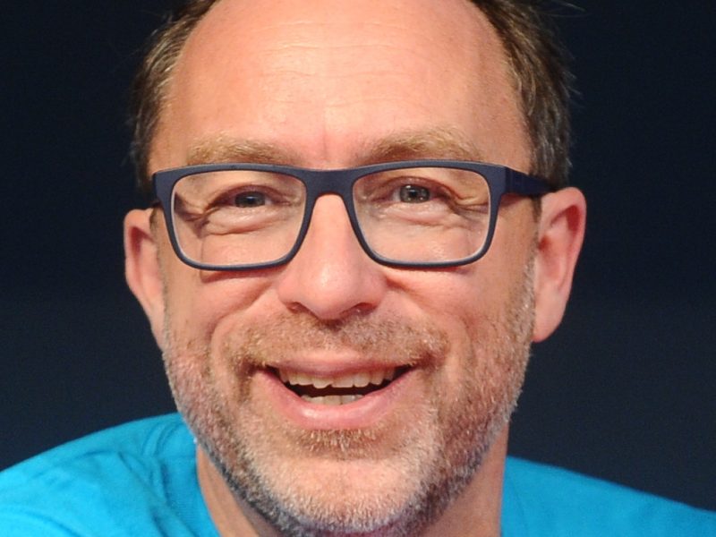 Wikipedia Founder Unveils New Exciting Social Network